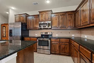 1037 Doe Meadow Dr, Fort Worth, TX 76028 - Photo 5