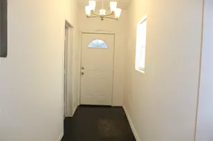 1909 Sycamore St, Commerce, TX 75428 - Photo 13