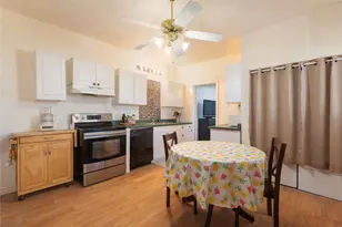 1909 Sycamore St, Commerce, TX 75428 - Photo 7