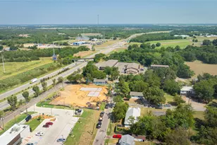 1909 Sycamore St, Commerce, TX 75428 - Photo 25