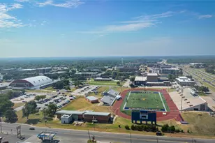 1909 Sycamore St, Commerce, TX 75428 - Photo 23