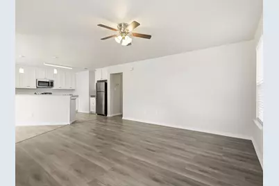 6409 Ramey Avenue, Fort Worth, TX 76112 - Photo 9