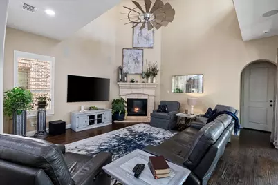 1010 Ivy Charm Way, Arlington, TX 76005 - Photo 9