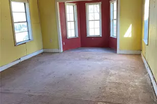 110 E Angeline St, Groesbeck, TX 76642 - Photo 7