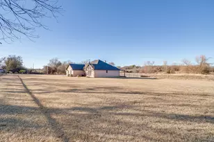 940 County Rd 909, Joshua, TX 76058 - Photo 29