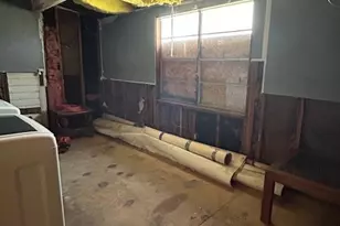 401 E Spruce St, Whitewright, TX 75491 - Photo 19