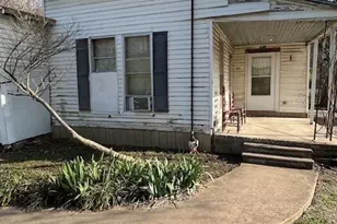 401 E Spruce St, Whitewright, TX 75491 - Photo 27