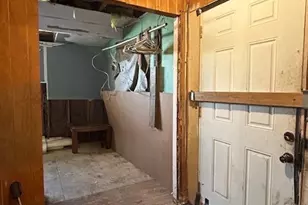 401 E Spruce St, Whitewright, TX 75491 - Photo 17