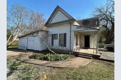 401 E Spruce Street, Whitewright, TX 75491 - Photo 3
