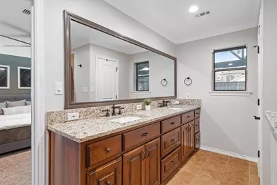 3817 Westminster Drive, Carrollton, TX 75007 - Photo 21