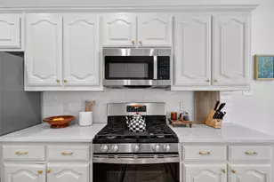 12116 Walden Wood Dr, Fort Worth, TX 76244 - Photo 9