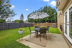 12116 Walden Wood Dr, Fort Worth, TX 76244 - Photo 17