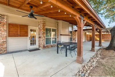 2025 Oakbluff Drive, Carrollton, TX 75007 - Photo 25