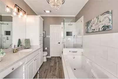 2025 Oakbluff Drive, Carrollton, TX 75007 - Photo 13