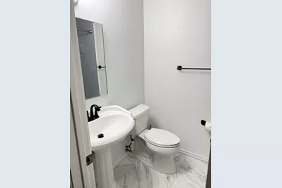 2106 Mistymeadow Court, Carrollton, TX 75006 - Photo 17