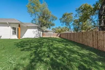 202 Pine Street, Bonham, TX 75418 - Photo 19