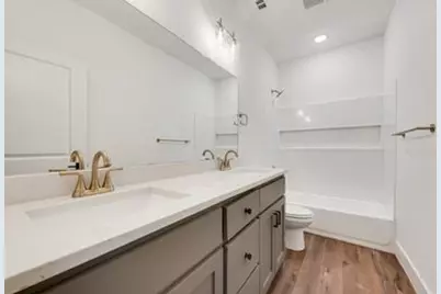 202 Pine Street, Bonham, TX 75418 - Photo 13