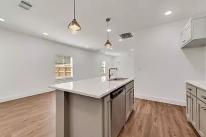 202 Pine Street, Bonham, TX 75418 - Photo 9