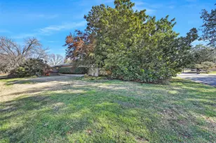 1102 N Graves St, McKinney, TX 75069 - Photo 9