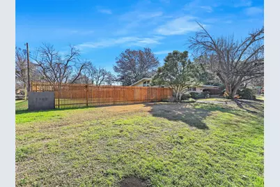 1102 N Graves Street, McKinney, TX 75069 - Photo 7