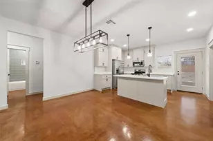 908 N 10th St, Waco, TX 76707 - Photo 3