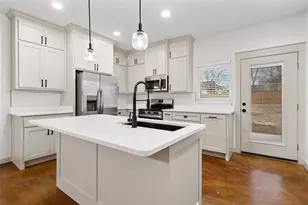 908 N 10th St, Waco, TX 76707 - Photo 5