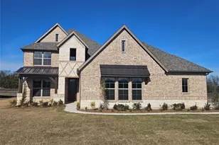 264 Redwood Cir, Trenton, TX 75490 - Photo 1