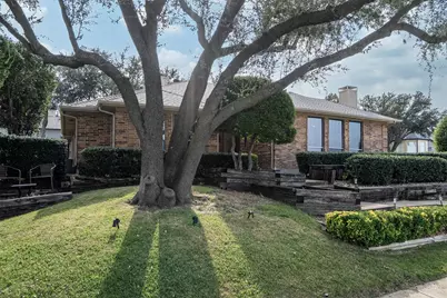 1636 Crooked Creek Drive, Carrollton, TX 75007 - Photo 3