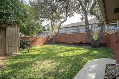 1636 Crooked Creek Drive, Carrollton, TX 75007 - Photo 37