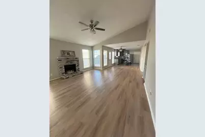 1322 Maplewood Drive, Lewisville, TX 75067 - Photo 3