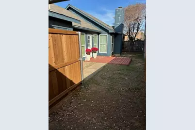 1322 Maplewood Drive, Lewisville, TX 75067 - Photo 17