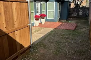 1322 Maplewood Dr, Lewisville, TX 75067 - Photo 17