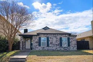 1322 Maplewood Dr, Lewisville, TX 75067 - Photo 1