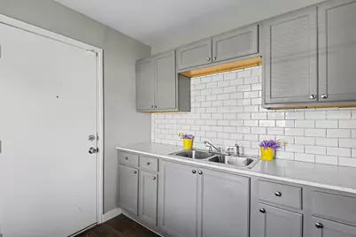 5129 Penrod Court, River Oaks, TX 76114 - Photo 11