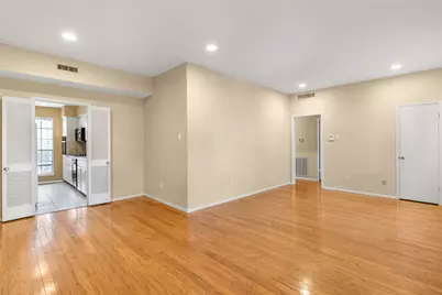 6011 E University Boulevard E #247, Dallas, TX 75206 - Photo 9