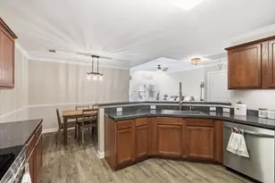 863 Lindbergh Ln, Grand Prairie, TX 75051 - Photo 13