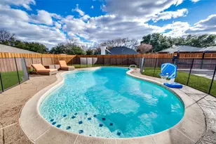 2720 Prairie Creek Ct, Plano, TX 75075 - Photo 29