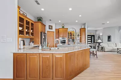 5605 Flagstick Drive, Granbury, TX 76049 - Photo 5