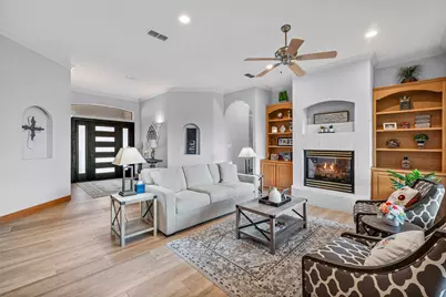 5605 Flagstick Drive, Granbury, TX 76049 - Photo 9