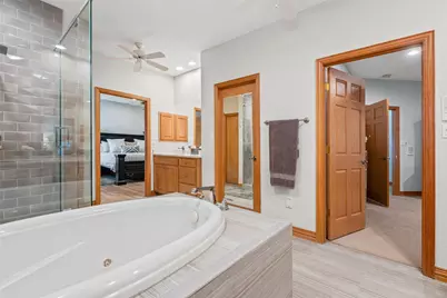 5605 Flagstick Drive, Granbury, TX 76049 - Photo 23