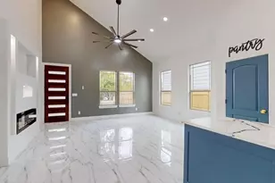 4316 Penrod Ave, Cockrell Hill, TX 75211 - Photo 5