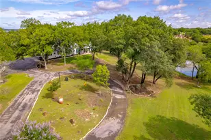 117 Post Oak Ct, Willow Park, TX 76087 - Photo 37