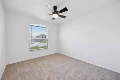 1016 Grand Central Parkway, Saginaw, TX 76131 - Photo 25