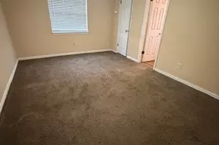 202 W Cotter Ave, Alvarado, TX 76009 - Photo 5