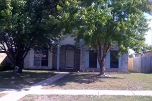 430 Sims Dr, Cedar Hill, TX 75104 - Photo 1
