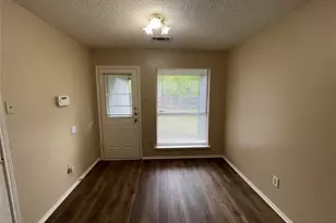 430 Sims Dr, Cedar Hill, TX 75104 - Photo 11