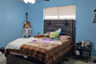 32 E Mountain Creek Dr, Grand Prairie, TX 75052 - Photo 9