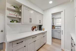 510 Willow Creek Ct, Arlington, TX 76011 - Photo 17