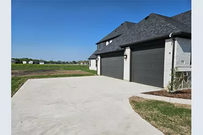 359 Redwood Circle, Trenton, TX 75490 - Photo 3