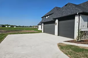 359 Redwood Cir, Trenton, TX 75490 - Photo 3